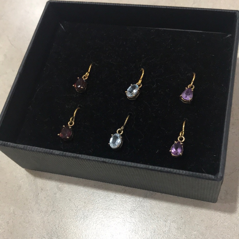 3 sets of earrings 😃